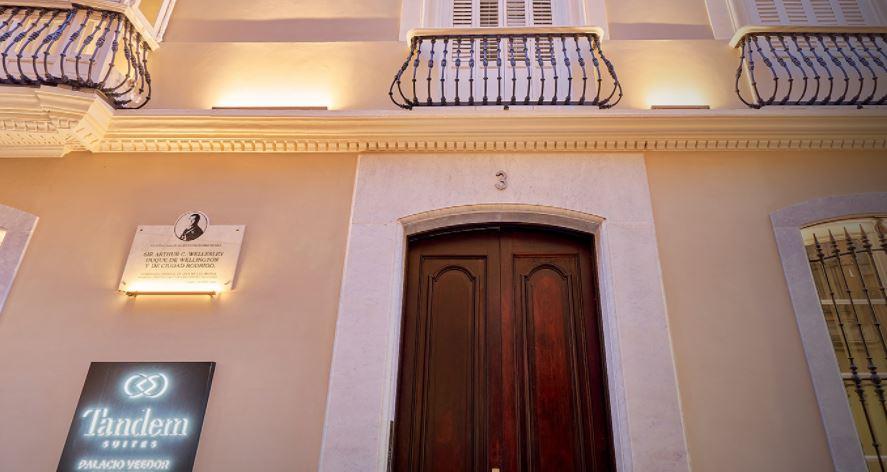 Tandem Palacio Veedor De Galeras Suites Καντίζ Εξωτερικό φωτογραφία